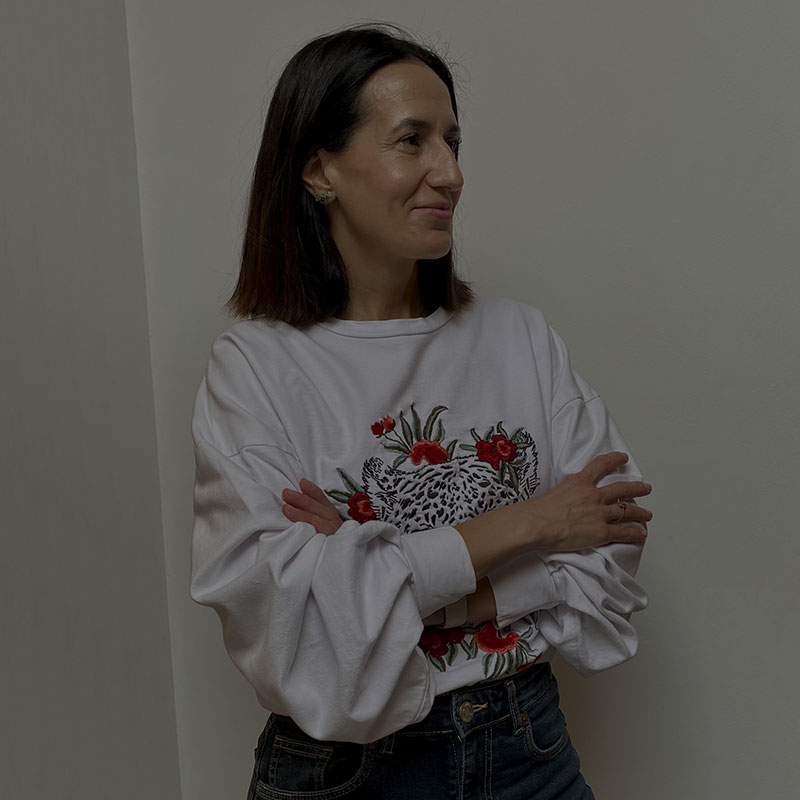 beatriz-molina-arquitecto-dark